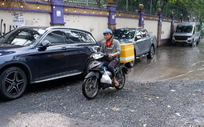 "Khu nhà giàu" Thảo Điền bao giờ hết ngập?