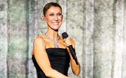 Celine Dion khiến người hâm mộ vỡ òa trong buổi hòa nhạc tái xuất