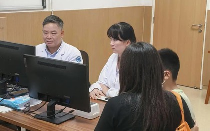 Bé 13 tuổi 4 năm chịu cảnh đau đầu liên tục, mỗi học kỳ phải nghỉ học 2 tháng: Bác sĩ phát hiện thủ phạm không ngờ