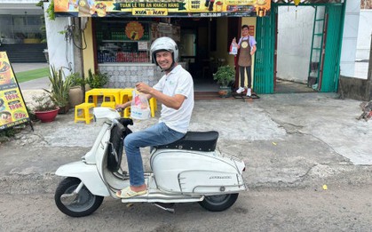 Nam nghệ sĩ Việt ai cũng biết mặt về Tây Ninh mở quán lẩu bình dân, tự tay giao từng đơn hàng
