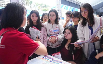 Tuyển sinh đại học 2027: Bỏ điểm cộng IElts, siết phương thức