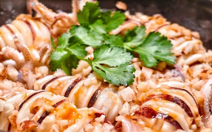 Món ăn này nấu chỉ trong 3 phút nhưng khi mở nắp nồi ra là cả nhà hau háu nhìn, sẵn đũa chờ gắp