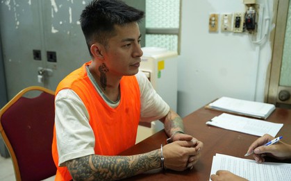 Bắt 2 người và 5 nam nhân viên quán ăn trong vụ xe ô tô tông nhiều xe máy khiến 1 người bị thương