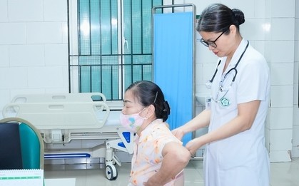Nhiều phụ nữ ngoài 30 phát hiện ung thư vú vì bỏ qua dấu hiệu này