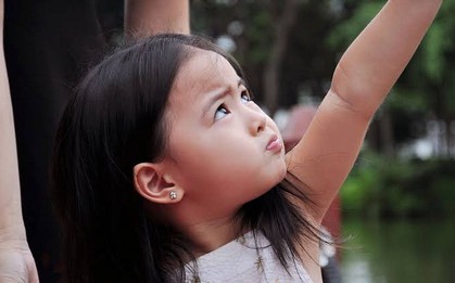 Một quy luật đáng suy ngẫm: Gia đình giàu có thường không để con sa đà vào 3 thứ, trong khi trẻ nhà bình thường lại dễ mê mẩn