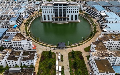Bên trong "Khu lừa đảo điện tử Số 8" ở Campuchia: Như 1 thành phố thu nhỏ chứa được 20.000 người, ngập tràn những khung cảnh kỳ lạ
