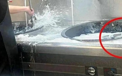 Scandal trường mầm non dùng chảo nấu để cọ nắp cống gây kinh hãi ở Trung Quốc