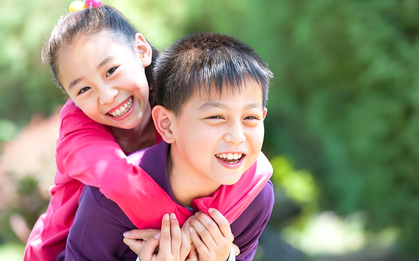 5 dấu hiệu trẻ có tâm lý khỏe mạnh: Con bạn sở hữu mấy điều?