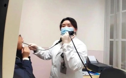 Dịch vụ trị hóc xương cá 24/7 tại Trung Quốc: Cứu đúng một "nỗi đau", trở thành hiện tượng kinh doanh y tế