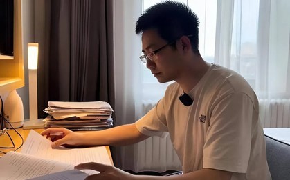 14 năm sau ngày tốt nghiệp ĐH top 1, người đàn ông 38 tuổi thi lại từ đầu để học ngành Y