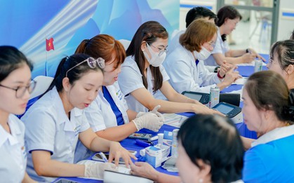 Đưa dịch vụ y tế chất lượng đến “gần dân, sát dân” hơn: Hàng trăm phụ nữ Côn Đảo được tầm soát ung thư miễn phí