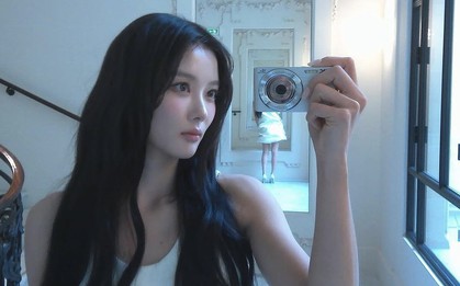 Vì sao một việc làm buổi sáng giúp Kim Yoo Jung thu gọn mặt?