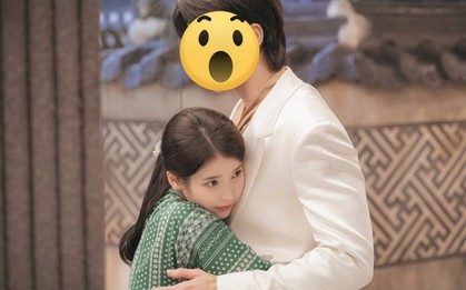 Vừa chia tay Lee Jong Suk, IU đã để ý mỹ nam này?