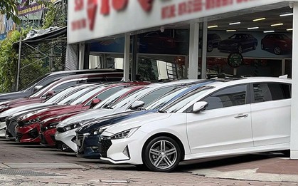 Người đàn ông ở Hà Nội chuyển 300.000.000 đồng đặt mua ô tô Mazda CX-30, tài khoản tên “Thư” lập tức xóa tin nhắn, cắt liên lạc