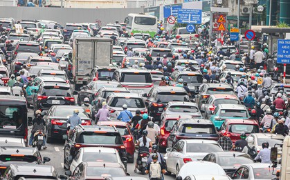Hà Nội: Nút Nguyễn Chí Thanh - Đê La Thành tắc từ sáng, sau 5/9 còn đến mức nào?