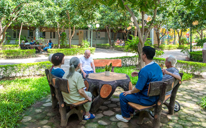Hà Nội đã có viện dưỡng lão chuẩn Nhật Bản với giá 8,5 triệu đồng mỗi tháng: Xây dựng theo mô hình "nhà vườn" xanh mát, chăm sóc toàn diện