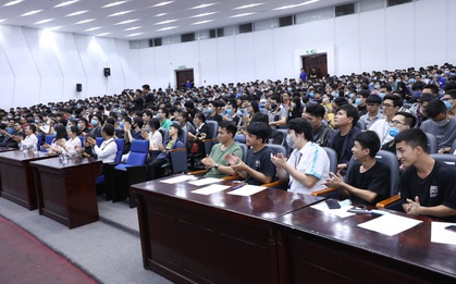 Sinh viên học sinh TP.HCM có thể chia sẻ những câu chuyện truyền cảm hứng qua chương trình “Đánh thức khát vọng trong tôi”