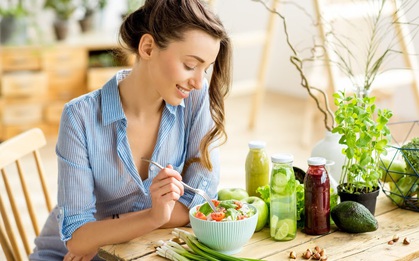 Cẩm nang sống xanh cho bạn trẻ từ thức uống healthy