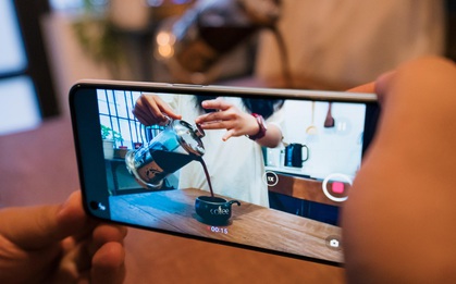 Chỉ cần ngồi nhà cũng có thể sáng tạo ra đoạn video lên Youtube hay TikTok đều hợp thế này