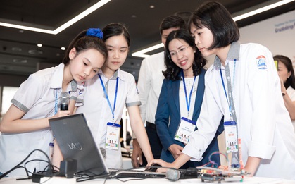 Cuộc thi Solve for Tomorrow 2021 - bệ phóng cho những ý tưởng ứng dụng công nghệ vào cuộc sống