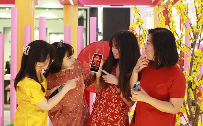 Còn mùng là còn Tết, còn Tết là Lắc Xì vẫn còn nóng