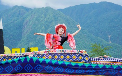 Show nghệ thuật “Chuyện tình Đỗ Quyên”: Khi văn hoá bản địa được đánh thức trên đỉnh trời