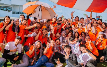 Trường học dành cho teen 2k4 muốn hết mình vì "thanh xuân chỉ có 1 lần"