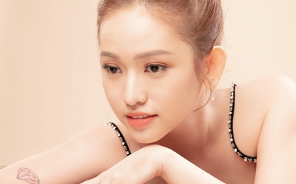 Người đẹp Thúy Vi chia sẻ bí quyết sở hữu nhan sắc thăng hạng như hiện tại