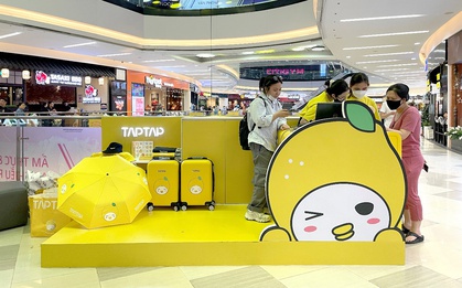 Hàng trăm nghìn người đổ về Vạn Hạnh Mall tham gia Tuần lễ vàng của TAPTAP