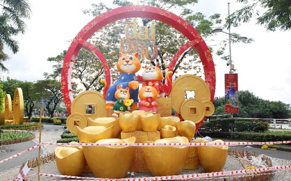 Lộ diện linh vật mèo tại Hội hoa xuân Quận 7 - Phú Mỹ Hưng