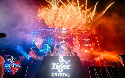 Water EDM Festival của năm gọi tên Tiger Crystal Rave 2.0, đại tiệc té nước cho 140.000 raver