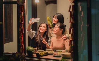 Ngày Tết vô vàn lắng lo, chỉ cần có nhau là đủ hạnh phúc đong đầy