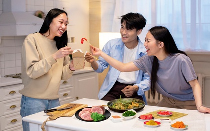 Tết thảnh thơi: Sự dịch chuyển từ ăn Tết sang tận hưởng Tết