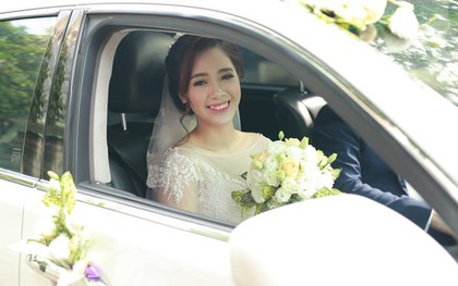 Hà Min được chồng đích thân lái xế sang rước dâu trong đám cưới