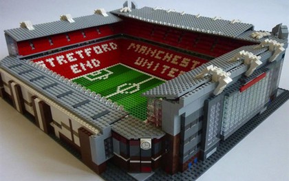 Mô hình sân Old Trafford thật đến không ngờ
