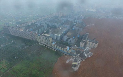 Hiện trường vụ lở núi kinh hoàng đánh sập 22 tòa nhà ở Trung Quốc