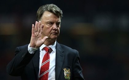 Man Utd tệ nhất sau 25 năm, Van Gaal vẫn quyết không từ chức