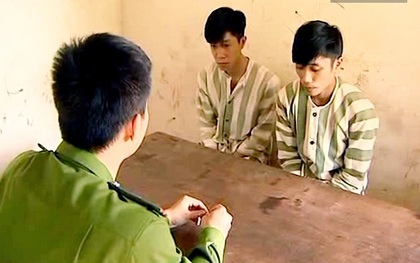 Gia Lai: Hai học sinh bị bắt khi đang cạy cốp xe tay ga để trộm đồ