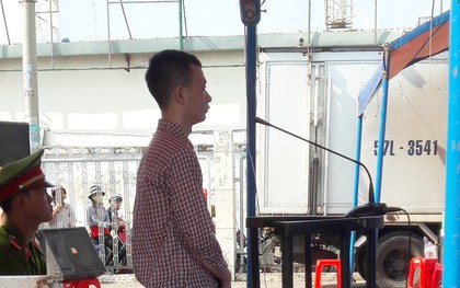 TP. HCM: Bị từ chối tình cảm sau 11 năm yêu nhau, nam thanh niên đâm chết bạn gái