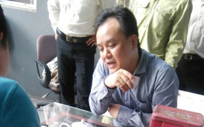 Ô tô “bốc hơi” ở chung cư