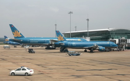 Hàng chục chuyến bay cất cánh muộn ở sân bay Tân Sơn Nhất