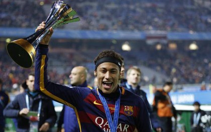 Neymar giành giải thưởng Samba Gold 2016