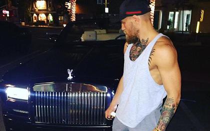 Nhà vô địch UFC khoe xế sang Rolls Royce Phantom đắt giá