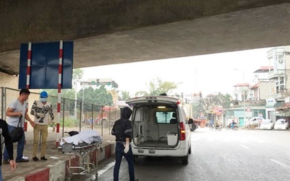 Hà Nội: Nam thanh niên chạy xe máy lên cầu Lĩnh Nam rồi rơi xuống đất, tử vong tại chỗ