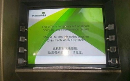 Khách hàng Vietcombank kêu trời vì không thể thực hiện tất cả giao dịch