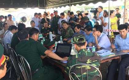UBND TP Đà Nẵng tổ chức họp báo: Có tất cả 56 người trên tàu bị lật