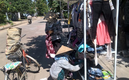 Quầy áo quần miễn phí ở Quảng Nam: "Cũ người mới ta" và tình thương lan tỏa