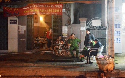 Truy bắt băng nhóm giết thanh niên 19 tuổi trước quán cà phê ở Sài Gòn