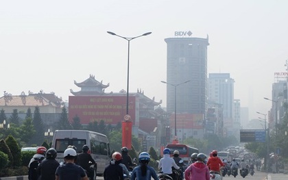 Sài Gòn lại chìm trong sương mù, thời tiết xấu có thể tái diễn trong 7 ngày tới