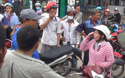 Tên cướp bỏ xe tháo chạy khi bị người phụ nữ truy đuổi ở Sài Gòn